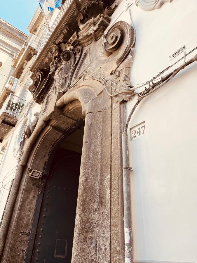 شقة Napoletana Duomo نابولي المظهر الخارجي الصورة